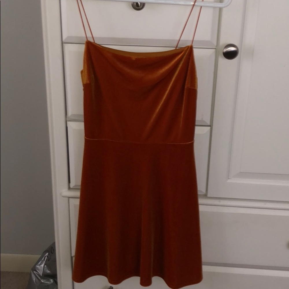 urban outfitters yellow velvet dress